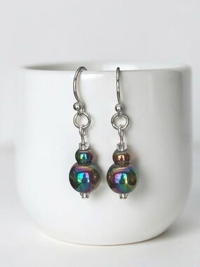 5 For $25💫Iridescent Glass Bead Earrings